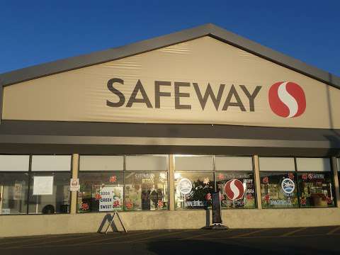 Safeway 100 Mile House